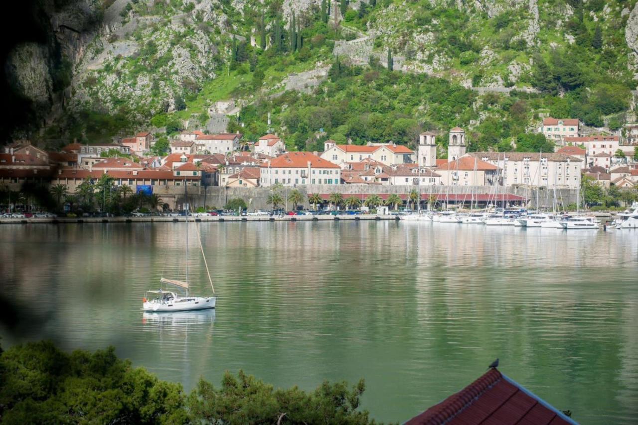 Villa Sun Castle Kotor Exterior foto